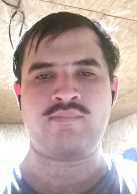 Я Руслан, 27, знакомлюсь для постоянных отношений в Кемерово