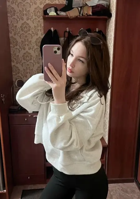 Екатерина из Одинцова, мне 22, познакомлюсь для вирта