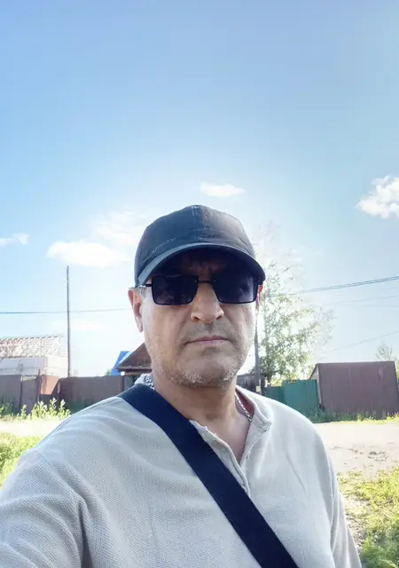 Я Вагиф, 51, из Мирного, ищу знакомства на одну ночь