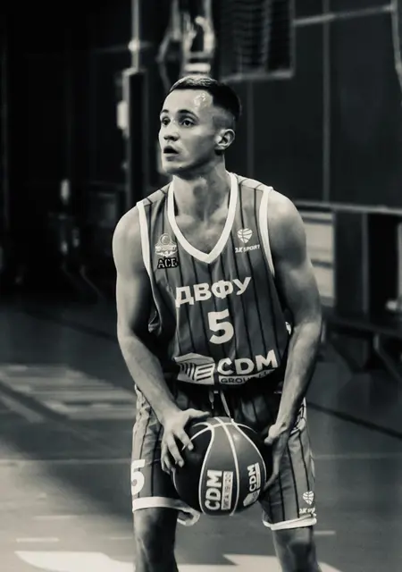 Артем из Ижевска, мне 30, познакомлюсь для вирта