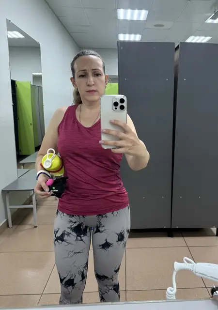 Я Alena, 39, из Новокузнецка, ищу знакомство для приятного времяпровождения