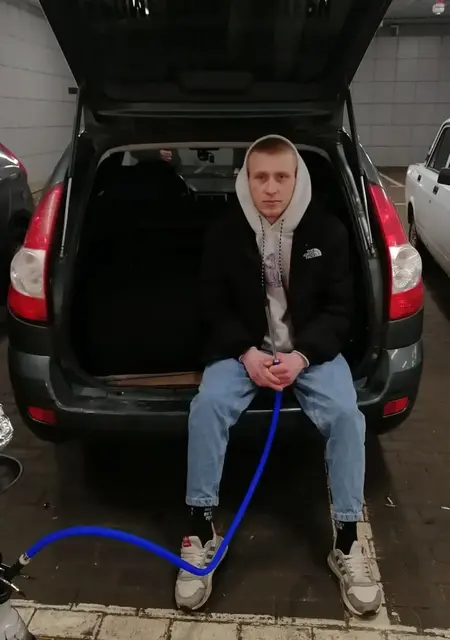 Дмитрий из Тамбова, мне 27, познакомлюсь для приятного времяпровождения