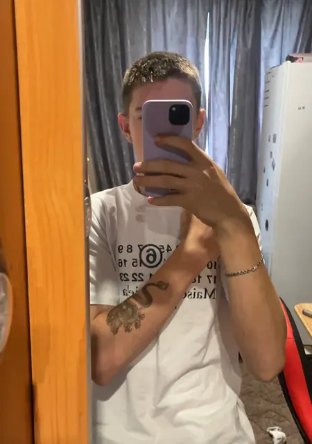 Иван из Киселевска, ищу на сайте общение