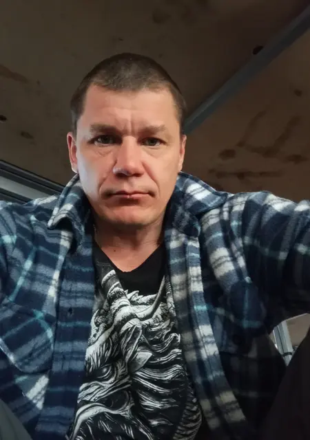 Виталий из Улан-Удэ, ищу на сайте знакомства на одну ночь