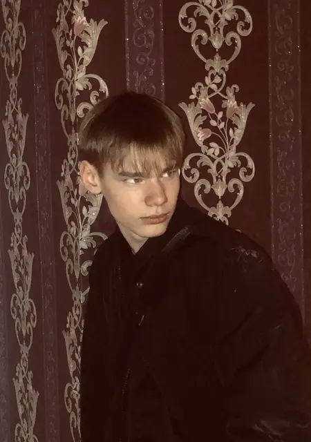 Я Данил, 19, знакомлюсь для вирта в Стрежевом