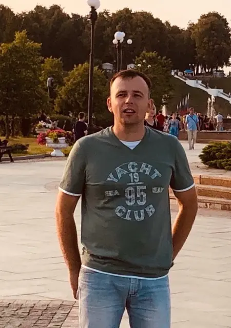 Я Дмитрий, 32, знакомлюсь для общения в Костроме