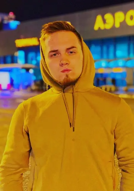 Артур из Новочеркасска, ищу на сайте знакомства на одну ночь