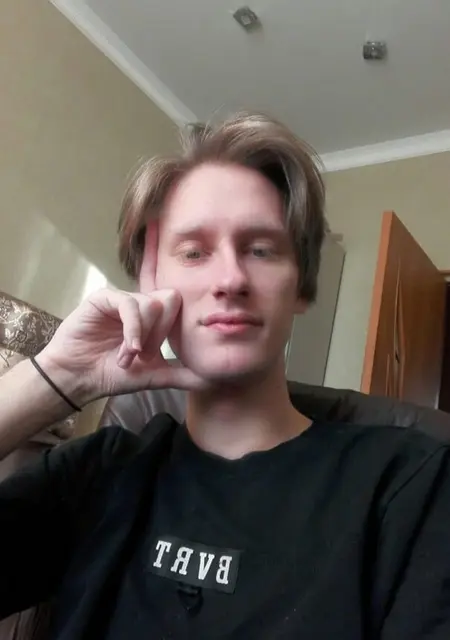 Владимир из Хабаровска, мне 26, познакомлюсь для общения