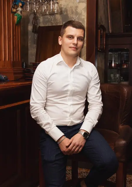 Павел из Челябинска, ищу на сайте знакомства на одну ночь