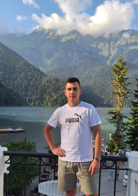 Дима из Саранска, мне 28, познакомлюсь без обязательств