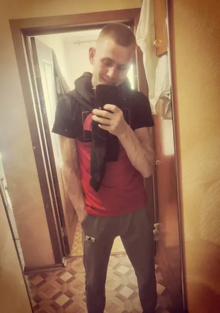 Дима из Владимира, ищу на сайте знакомства без обязательств