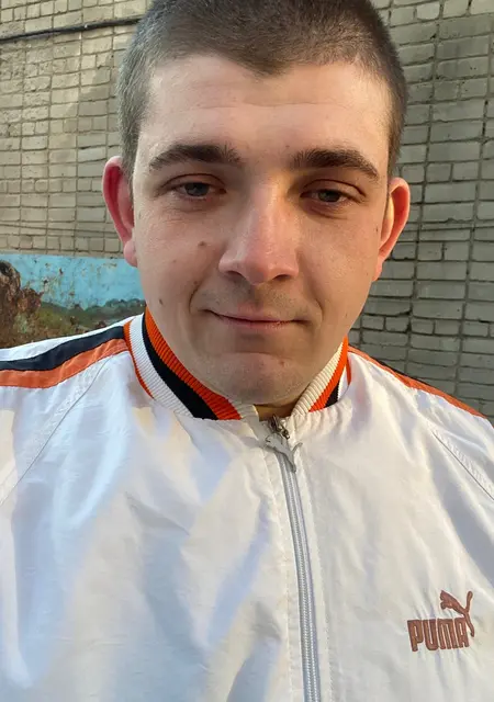 Anton из Мурома, мне 27, познакомлюсь для общения