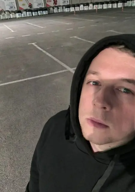 Я Данил, 30, знакомлюсь для открытые отношения в Крымске