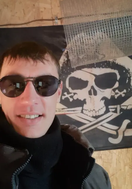 Я Никита, 34, из Екатеринбурга, ищу знакомства на одну ночь