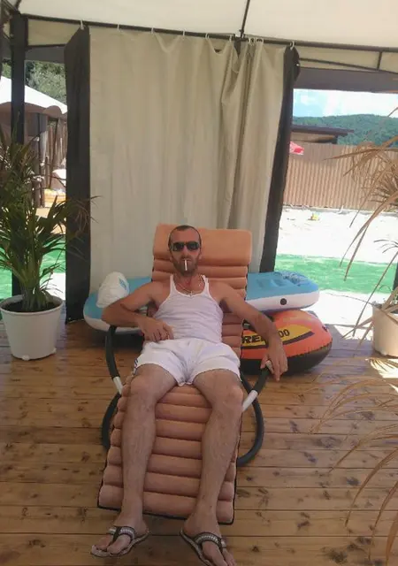 Я Араик, 34, знакомлюсь на одну ночь в Анапе