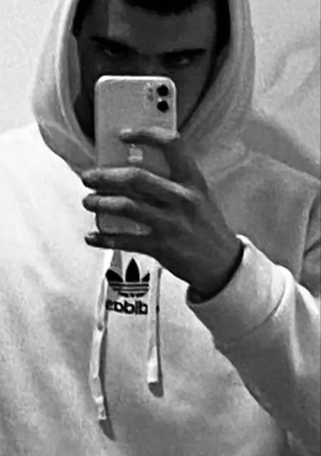 Я Василий, 18, знакомлюсь без обязательств в Красноярске