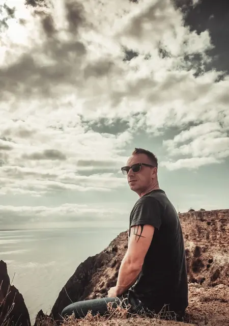 Константин из Анапы, ищу на сайте знакомства без обязательств