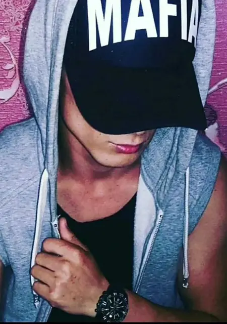 Я Илья, 31, из Шарьи, ищу знакомства без обязательств