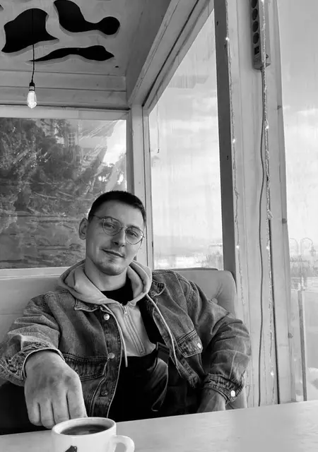 Я Дмитрий, 28, из Симферополя, ищу знакомства без обязательств