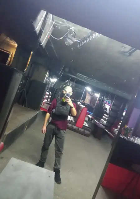 Я Егор, 20, из Читы, ищу знакомство для приятного времяпровождения