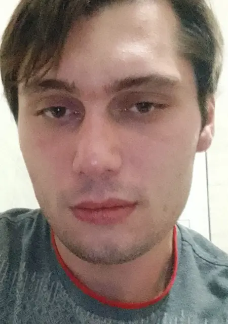 Макс из Черкесска, мне 20, познакомлюсь без обязательств