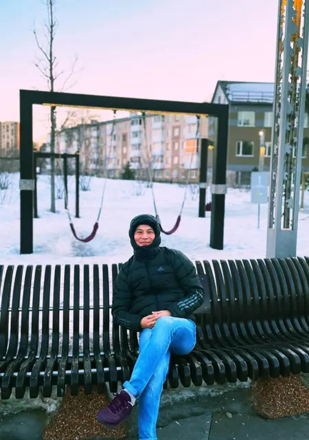 Я Александр, 25, из Горно-Алтайска, ищу знакомства без обязательств