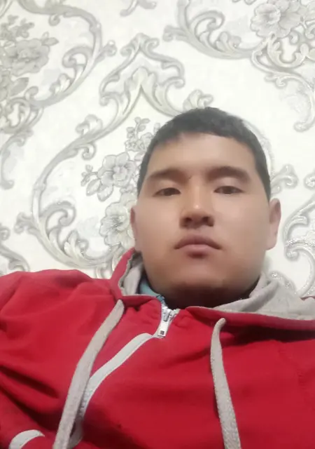 Я Эрзат, 28, знакомлюсь на одну ночь в Якутске