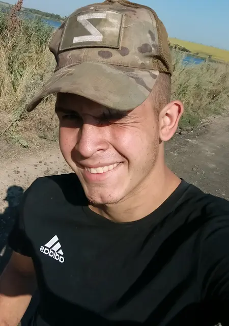 Рафаэль из Почепа, ищу на сайте знакомства на одну ночь