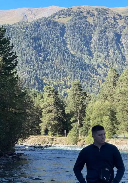 Я Никита, 27, знакомлюсь без обязательств в Азове