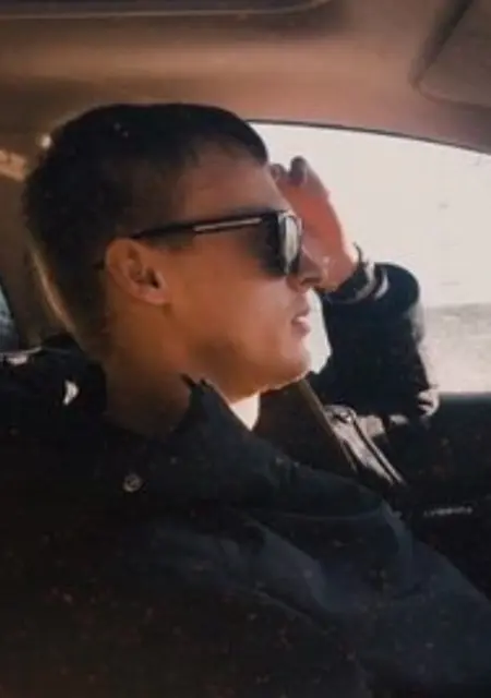 Игорь из Санкт-Петербурга, ищу на сайте вирта