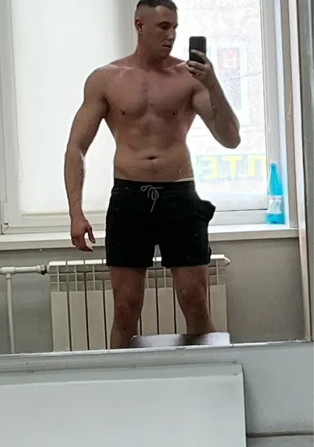 Я Александр, 31, знакомлюсь без обязательств в Перми