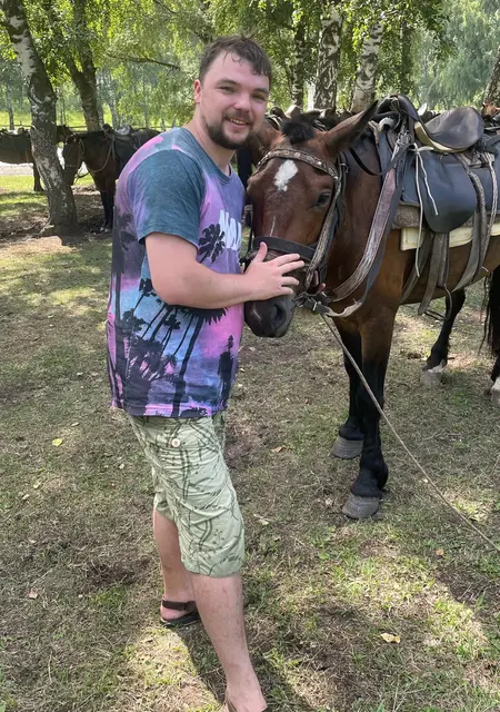 Я Александр, 29, знакомлюсь без обязательств в Бийске