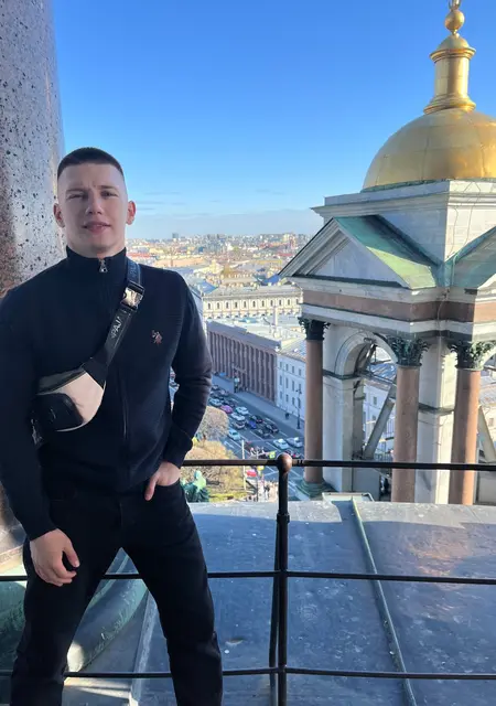Кирилл из Санкт-Петербурга, мне 22, познакомлюсь на одну ночь