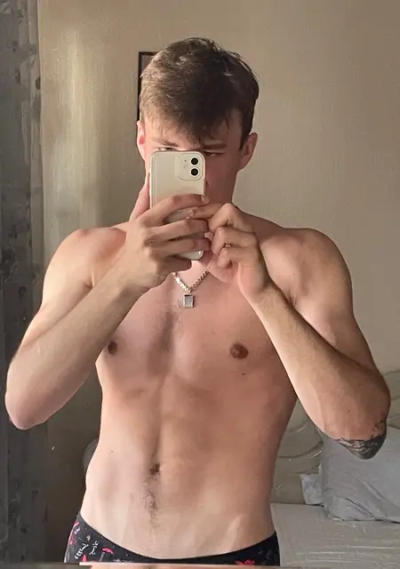 Я Lamessa, 20, из Старого Оскола, ищу знакомства на одну ночь