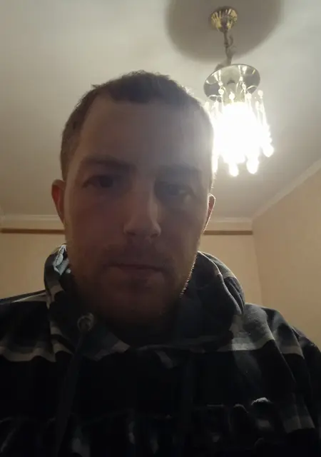 Саша из Курска, ищу на сайте знакомства без обязательств