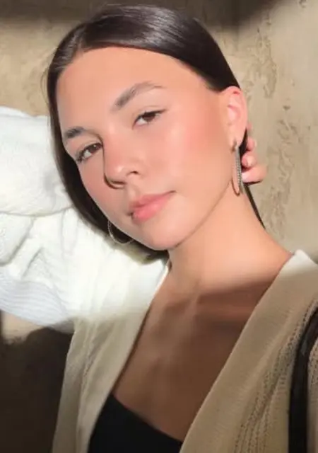 Я Софья, 21, знакомлюсь без обязательств в Иркутске