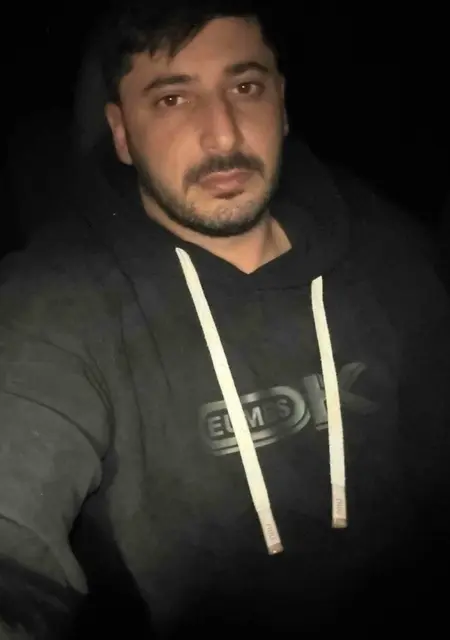 Я Паша, 32, знакомлюсь без обязательств в Минеральных Водах