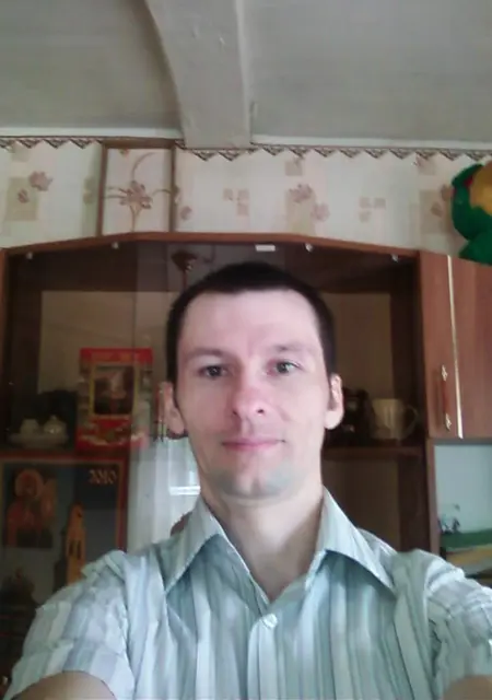 Я Сергей, 45, из Орла, ищу знакомство для постоянных отношений