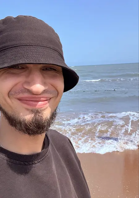 Савелий из Санкт-Петербурга, ищу на сайте знакомства на одну ночь