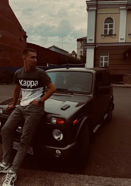 Я Матвей, 24, из Северска, ищу знакомства без обязательств