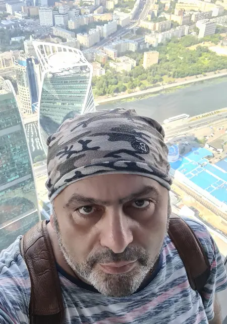 Я Andre, 55, из Красноярска, ищу знакомства на одну ночь