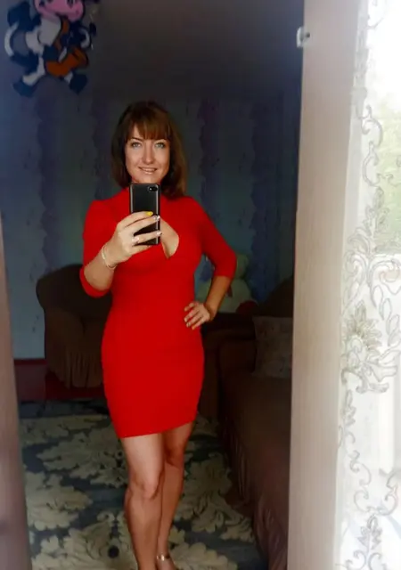 Я Юлия, 39, из Иркутска, ищу знакомства без обязательств