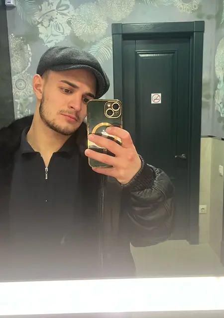 Я Гигла, 21, знакомлюсь для приятного времяпровождения в Ставрополе