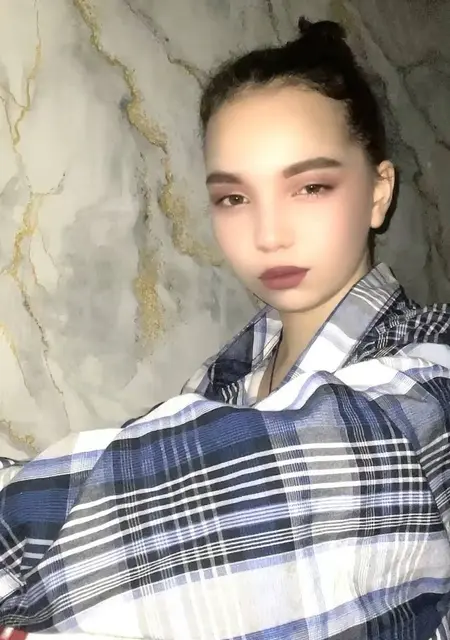 Маргарита из Санкт-Петербурга, ищу на сайте общение