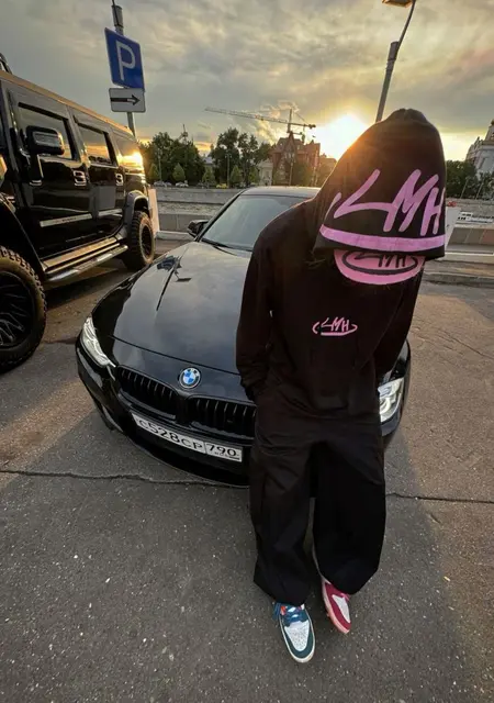 Илья из Иркутска, ищу на сайте открытые отношения