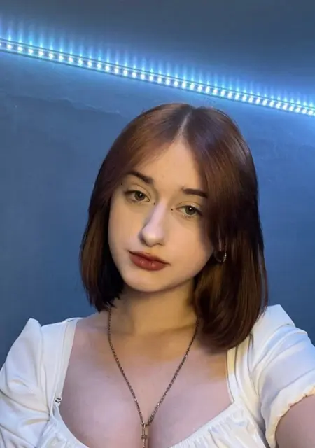 Алина из Екатеринбурга, ищу на сайте знакомства без обязательств