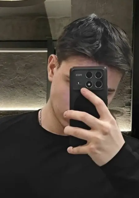 Я Дмитрий, 18, из Ухты, ищу знакомства без обязательств