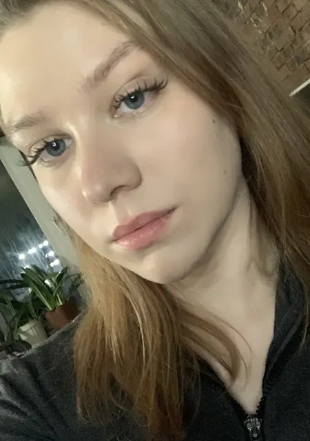 Я Ксюша, 19, из Новосибирска, ищу знакомство для вирта