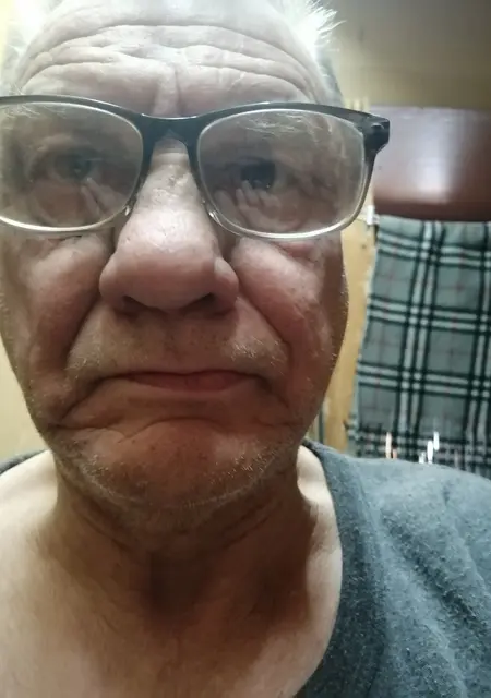 Я Альмавива, 67, из Санкт-Петербурга, ищу знакомства без обязательств