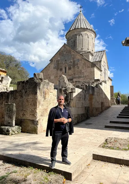 Я Ашот, 33, знакомлюсь для открытые отношения в Анапе